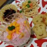 ✿2歳のひなまつり　三色のご飯